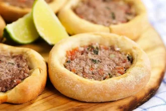 Receita de Esfiha Aberta Deliciosa