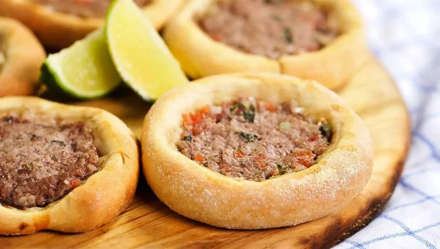 Receita de Esfiha Aberta Deliciosa